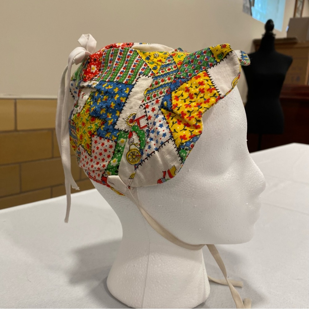 Handmade 1970s children’s bonnet